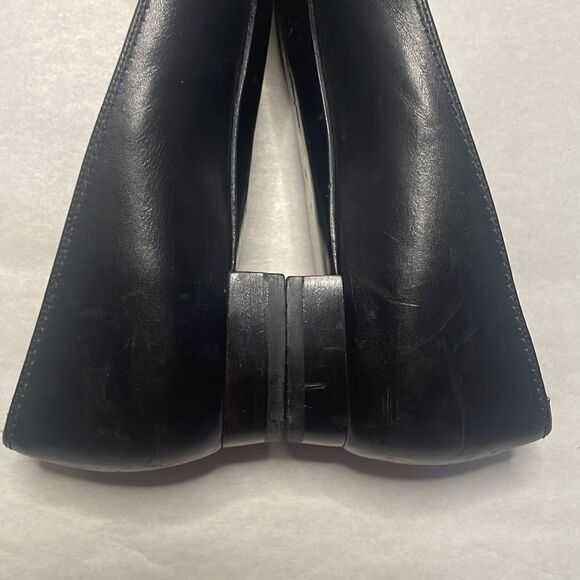Salvatore Ferragamo Black Leather Low Heeled Pointed Toe Flats sz 8.5 2A Narrow - Picture 14 of 16